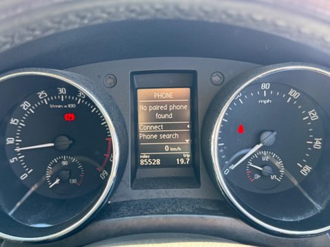 Skoda Yeti 2.0 TDI Elegance 4WD Euro 5 5dr 21