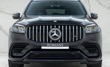 Mercedes-Benz GLS 63 Night Edition Executive 4