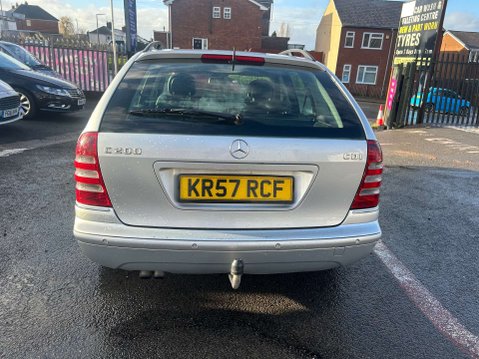 Mercedes-Benz C Class 2.1 C200 CDi Sport Edition Auto 5dr 24