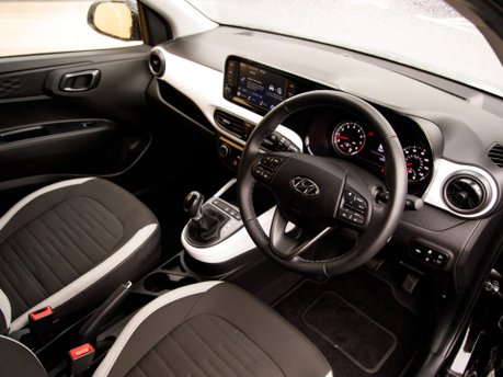 Hyundai i10 MPI PREMIUM