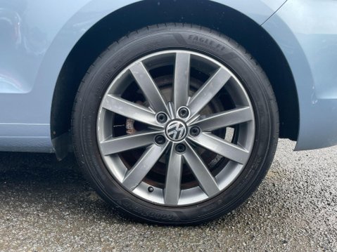 Volkswagen Golf 1.6 TDI BlueMotion Tech SE Cabriolet Euro 5 (s/s) 2dr 13