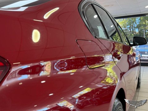 BMW 3 Series 1.5 318i SE Auto Euro 6 (s/s) 4dr 67