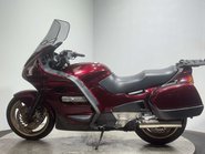 Honda ST 2001 24K RUNNING PROJECT BIKE SPARES OR REPAIR TOURER 1100CC 4