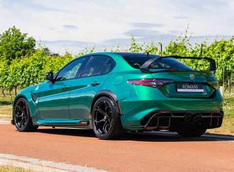 Alfa Romeo Giulia GTAm 4