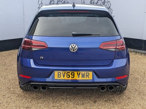 Volkswagen Golf R TSI 4MOTION DSG 8