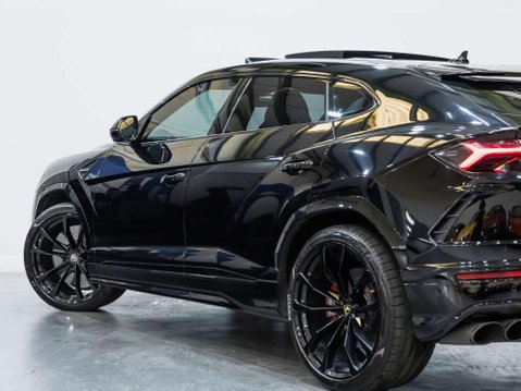 Lamborghini Urus 4.0 V8 BiTurbo SUV 5dr Petrol Auto 4WD Euro 6 (650 ps) 28