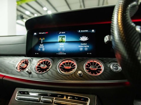 Mercedes-Benz E Class 2.0 E300de 13.5kWh AMG Line Saloon 4dr Diesel Plug-in Hybrid G-Tronic+ Euro 45