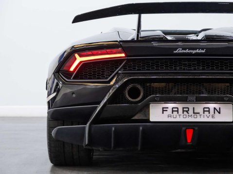 Lamborghini Huracan 5.2 V10 LP 640-4 Performante Spyder LDF 4WD Euro 6 (s/s) 2dr 32