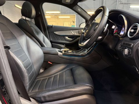 Mercedes-Benz GLC 2.1 GLC 250 D 4Matic AMG Line Premium+ Auto 4WD 5dr 31