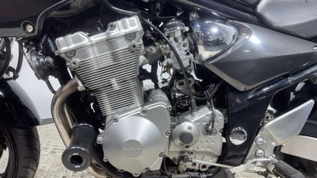 Suzuki Bandit 600 GSF 2001 ONLY 18K MK2 LONG MOT VERY CLEAN 600CC A2 BIKE 28