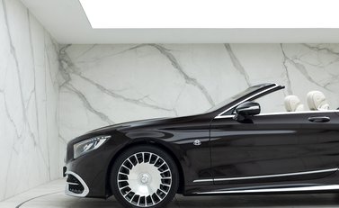 Mercedes-Maybach S650 Cabriolet 32