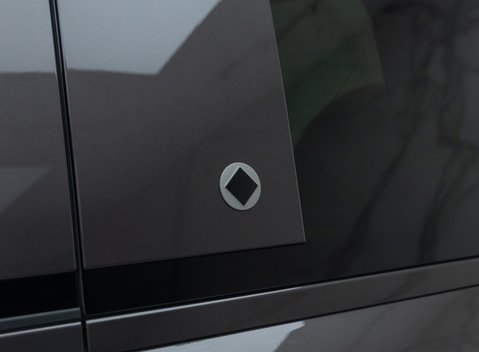 Land Rover Defender 110 OCTA 35