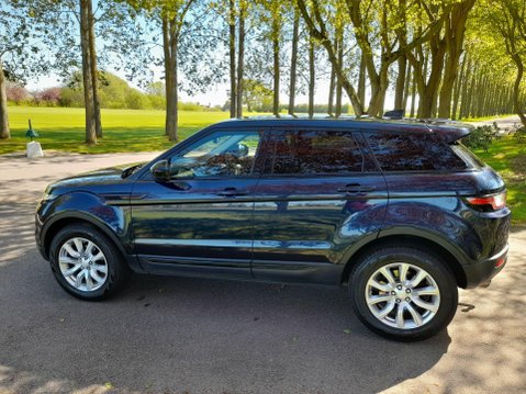 Land Rover Range Rover Evoque 2.0 eD4 SE Tech FWD Euro 6 (s/s) 5dr 10