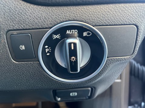 Mercedes-Benz CLA Class CLA 220 D AMG LINE AUTOMATIC 26