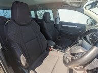 Skoda Karoq SE TDI SCR DSG 13