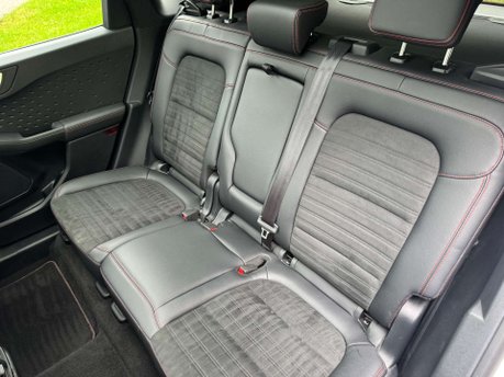 Ford Kuga 2.0 Kuga ST-Line X EcoBlue MHEV 5dr 45