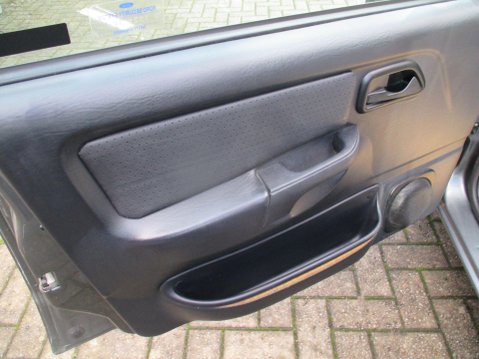 Ford Sierra 2.0 Ghia 5dr 39