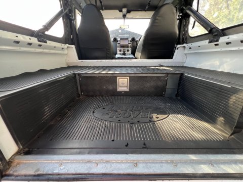 Land Rover Defender 90 TD 37