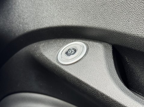 Abarth 500 114kW Turismo 42.2kWh 2dr Auto 33