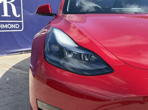 Tesla Model 3 (Dual Motor) Long Range Saloon 4dr Electric Auto 4WDE (346 ps) 12