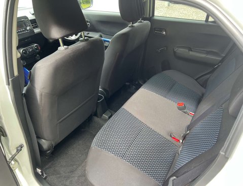 Suzuki Ignis 1.2 Ignis SZ3 DualJet MHEV 5dr 39