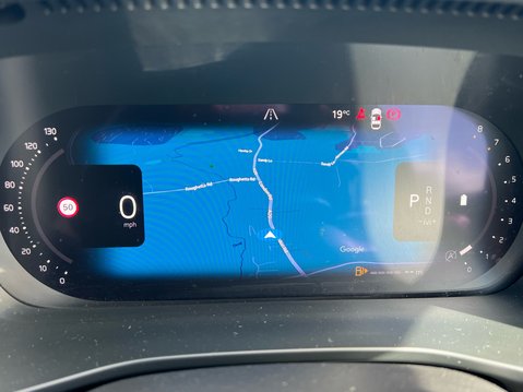 Volvo XC40 B4 PLUS AWD MHEV 11