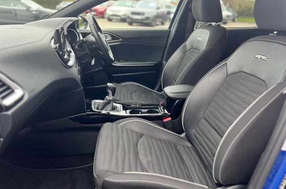 Kia Xceed 1..5 GT-LINE 26