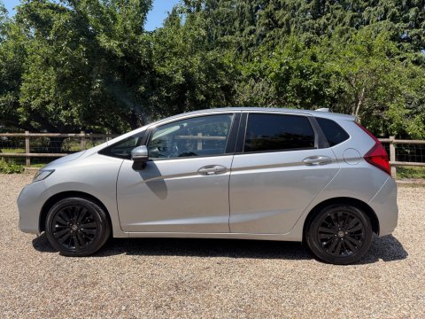 Honda Jazz 1.3 i-VTEC EX CVT Euro 6 (s/s) 5dr 4