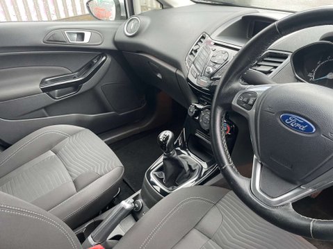 Ford Fiesta 1.2 Fiesta Zetec 5dr 9