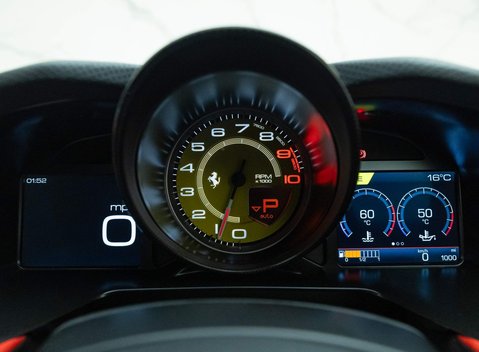 Ferrari 812 Superfast 14