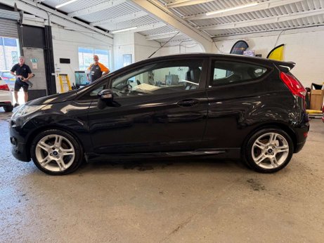 Ford Fiesta 1.6 Zetec S 3dr 4