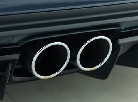 Porsche 911 GT3 TOURING (992) 31