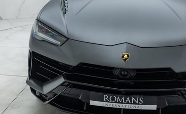 Lamborghini Urus S 30