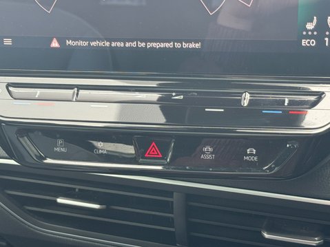 Volkswagen ID.3 Pro Performance 58kWh Style Hatchback 5dr Electric Auto (204 ps) 24