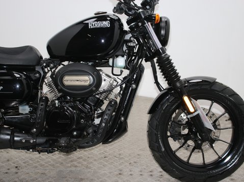 Hyosung GV125 GV 125 S AQUILA 27