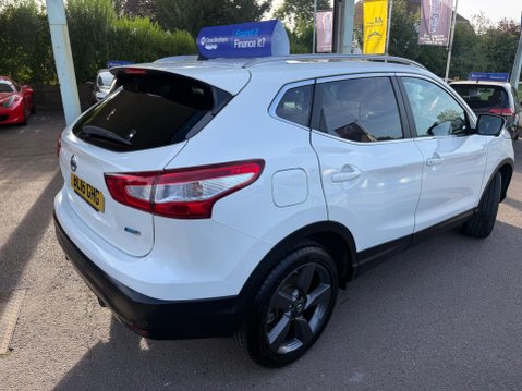 Nissan Qashqai 1.5 dCi N-Connecta 2WD Euro 6 (s/s) 5dr 15
