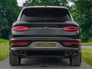 Bentley Bentayga V8 23