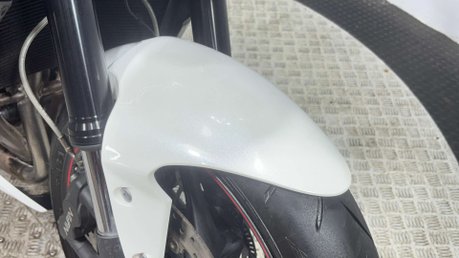 Triumph Street Triple R 2015 15K QUICK SHIFTER ARROW EXHAUST NEW MOT NAKED BIKE 11