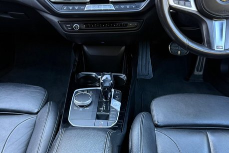 BMW 1 Series 118D M SPORT 29