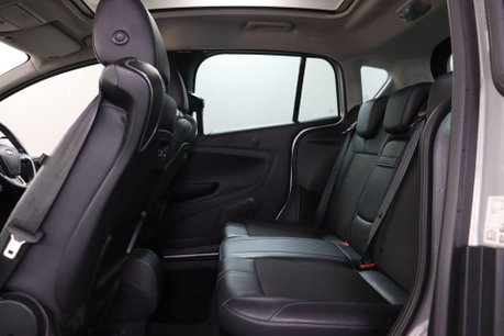 Ford B-Max TITANIUM X NAVIGATOR 41