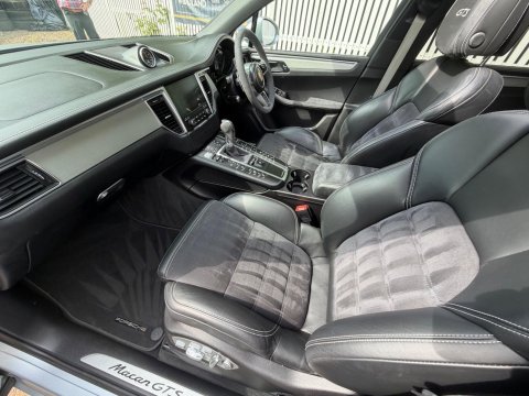 Porsche Macan GTS PDK 63