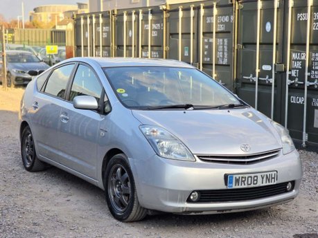 Toyota Prius 1.5 T4 Hatchback 5dr Petrol Hybrid CVT (104 g/km, 76 bhp) 5