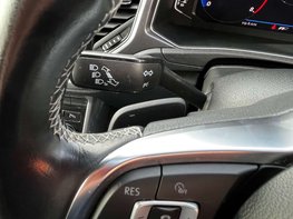 Volkswagen T-Roc 1.5 T-Roc R-Line TSi Evo Semi-Auto 5dr 61