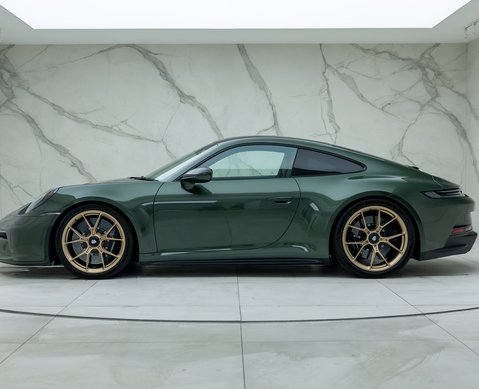 Porsche 911 GT3 TOURING (992) 