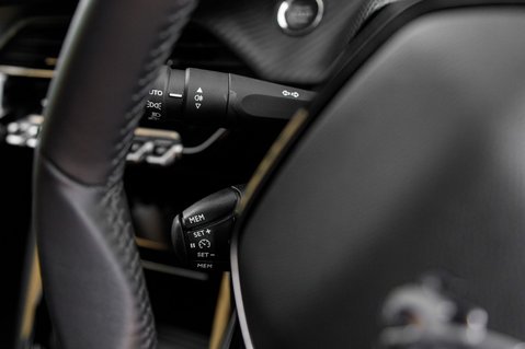 Peugeot 208 PURETECH ALLURE PREMIUM PLUS S/S 16