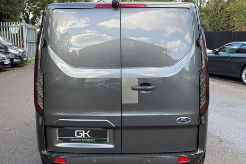 Ford Transit Custom 300 LIMITED L1 H1 AUTOMATIC - NO VAT - WETBELT CHANGED - 4 NEW BRIDGESTONES 8