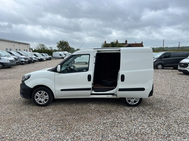 Fiat Doblo SWB L1H1 Low Roof Air Con Sensors EURO 6 NO VAT 11