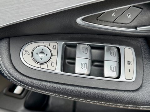 Mercedes-Benz C Class C200 D SPORT 19