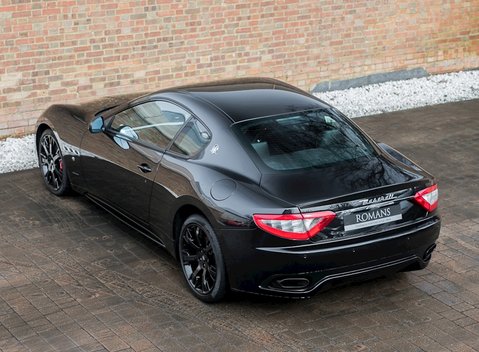 Maserati Granturismo S MC Shift 9