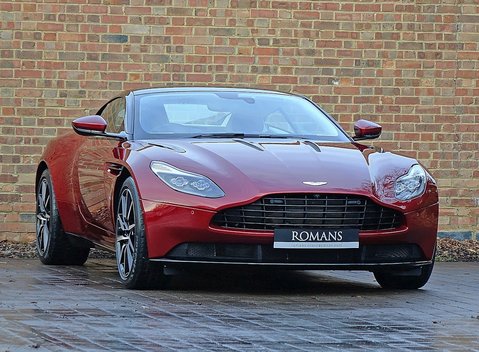 Aston Martin DB11 Launch Edition 3